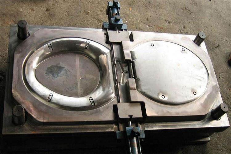 鋁制注塑模具一般能夠得以快速的周期時間，但是也意味著需要釋放更多的氣體